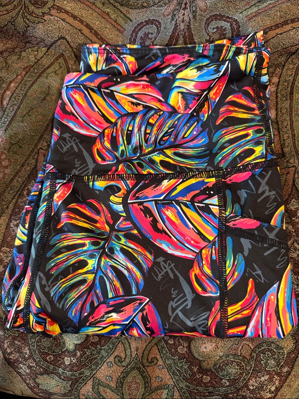Constantly Varied Gear Black Multicolor Tropical Leaf Leggings